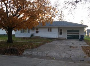 318 S Cannon St, Paullina, IA 51046