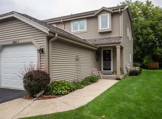 2415 Willowood Dr, Waukesha, WI 53188