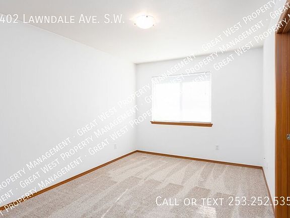 4th image of 9402 Lawndale Ave S #W-a5