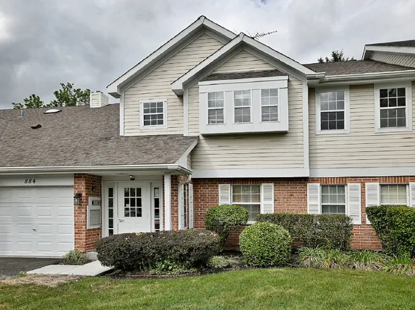 884 Pas Ct APT 101, Naperville, IL 60563