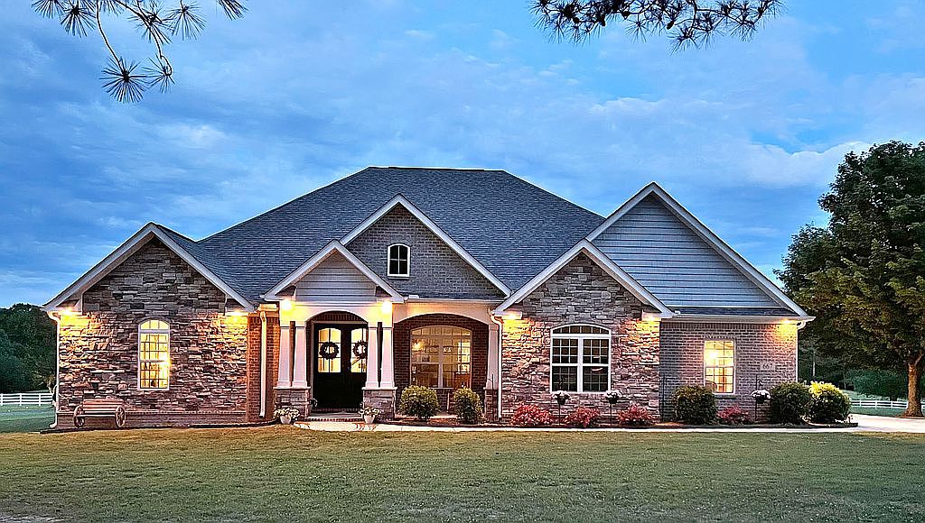 667 Old Big Cove Rd, Owens X Rds, AL 35763 Zillow