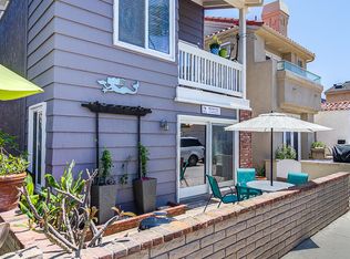 110 31st St #A, Newport Beach, CA 92663