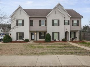 100 Robbins Cir, Oxford, MS 38655