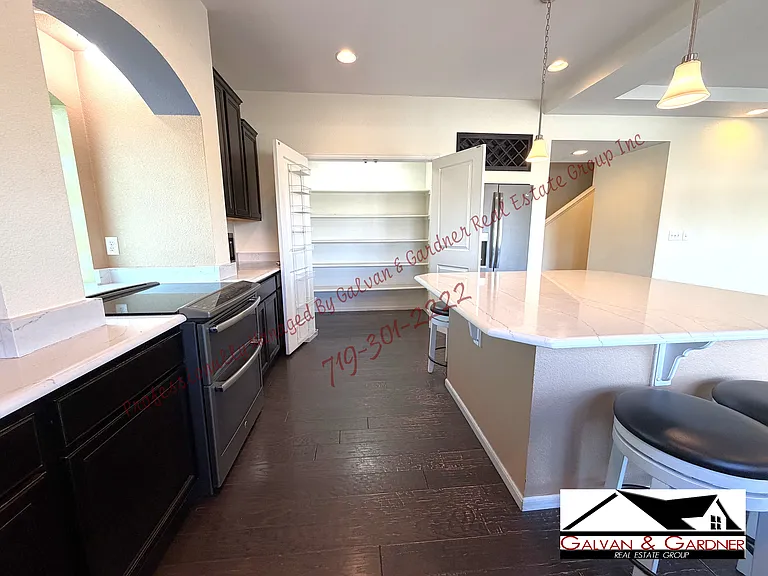 9101 Sentry Dr — Photo 11