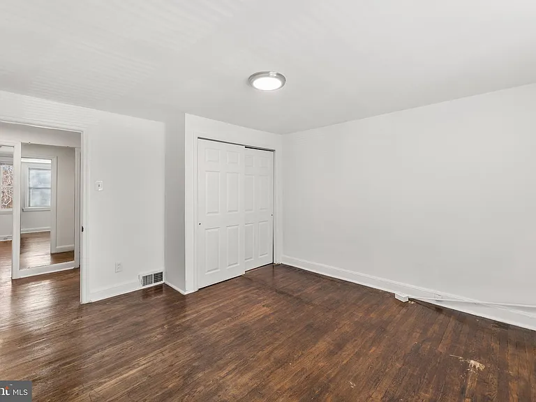 1451 W End Dr — Photo 18