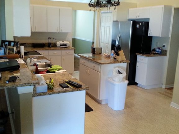 3rd image of 10419 Bloomfield Hills Dr