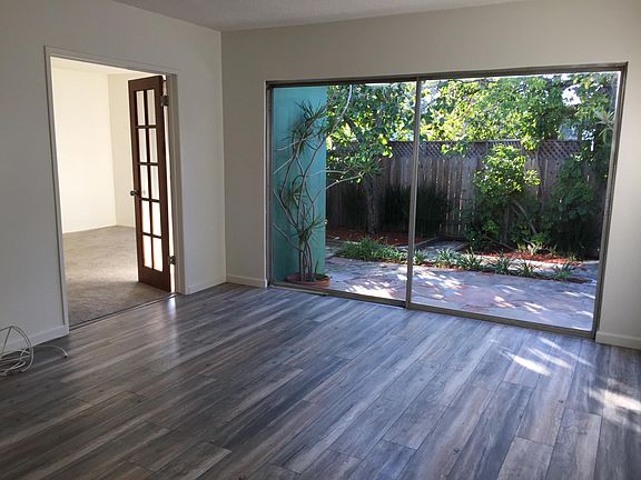 2nd image of 11249 Lucerne Ave