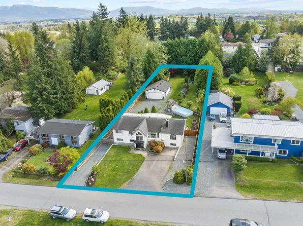 29390 Duncan Ave, Abbotsford, BC V4X 1J5