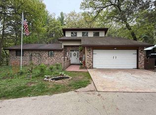W4609 S Pearl Lake Rd, Redgranite, WI 54970