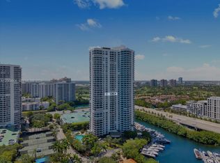 Mystic Pointe Tower 400, Aventura, FL 33180
