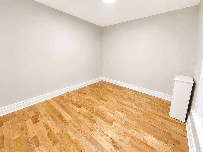 4 Millington Avenue (4 Millington Avenue LLC) — Photo 8