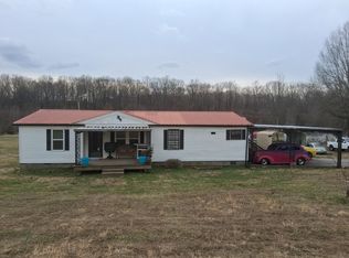 268 Buck Perry Rd, Bethpage, TN 37022