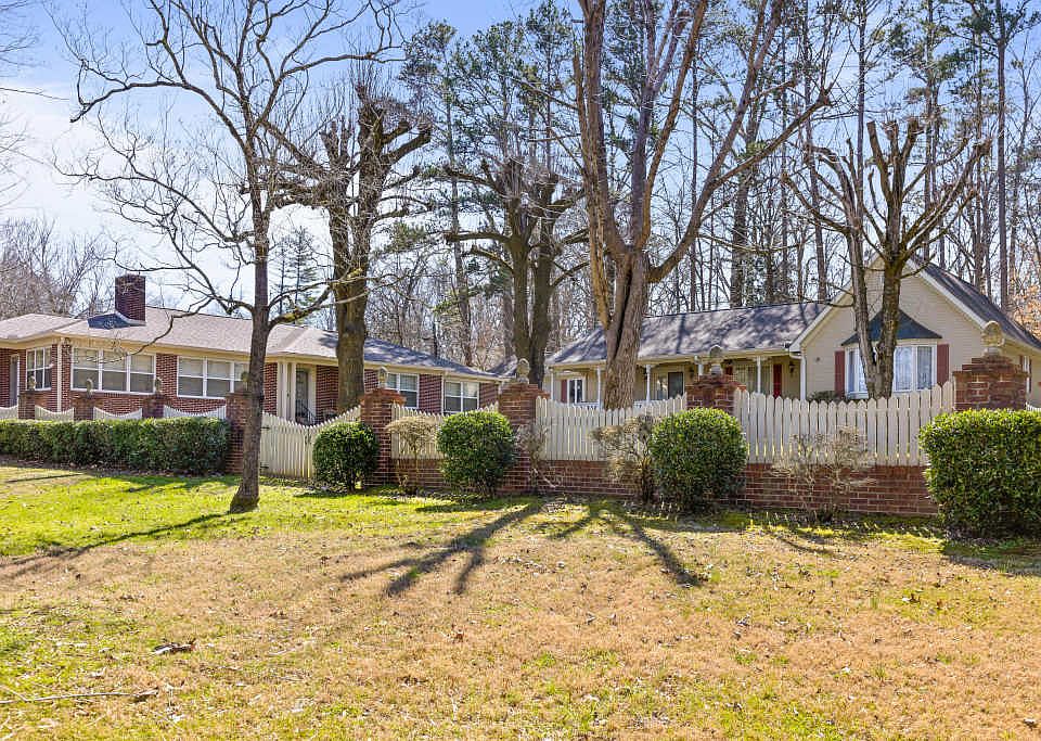 1st image of 304 Crittenden Ave