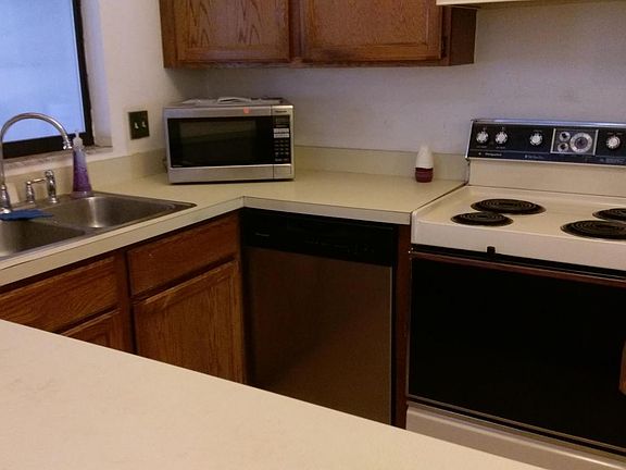 5th image of 4518 Meadow Run Pl