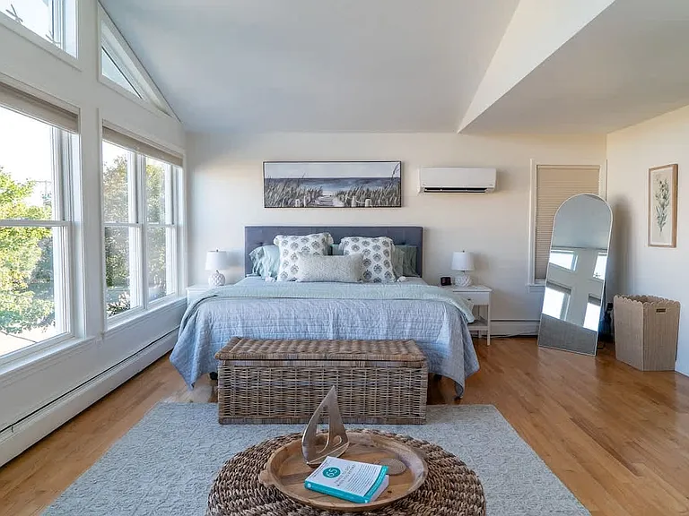 370 Ocean Ave — Photo 40