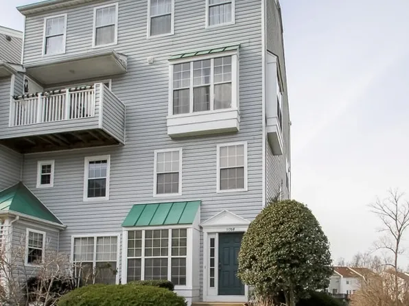 11708 Tolson Pl, Woodbridge, VA 22192