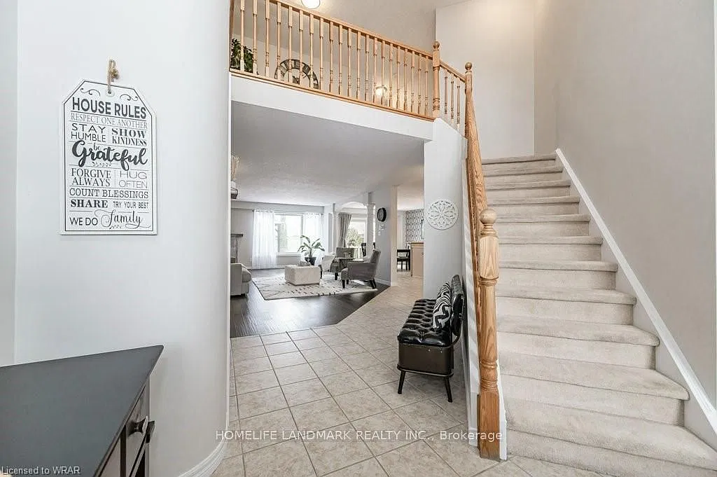 4 bed, $3,200 — Photo 2