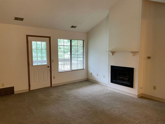 5th image of 4751 Walma Ave SE APT 204