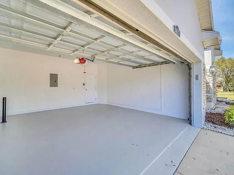 3837 Fallscrest Cir — Photo 25