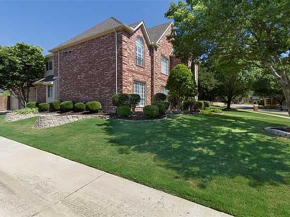 3rd image of 4017 Messina Dr