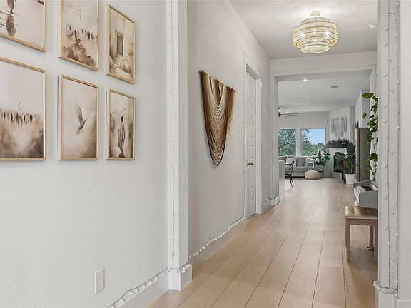 4th image of 8407 Prairie Rye Dr