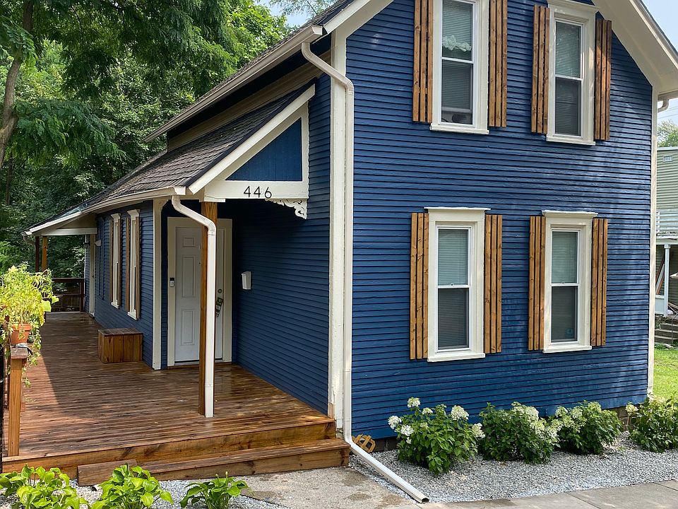 1st image of 446 Eureka Ave SE