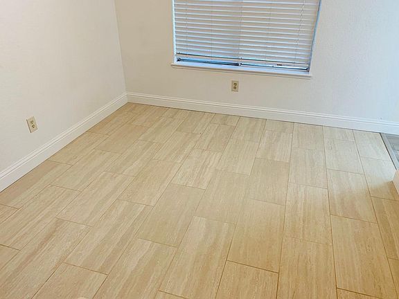 4th image of 840 W Mount Diablo Ct