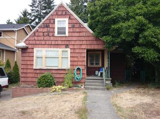 4118 SW Kenyon St, Seattle, WA 98136