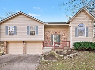 15209 W 91st Pl, Lenexa, KS 66219