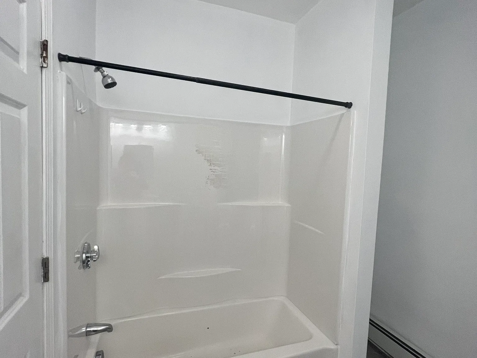2 bed, 880 sqft, $2,350 — Photo 4