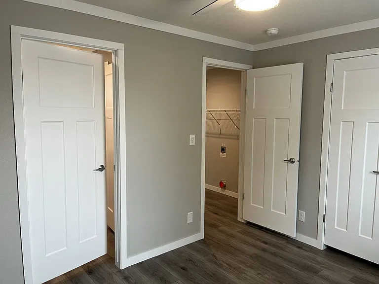 1801 W 92nd Ave #9 — Photo 11