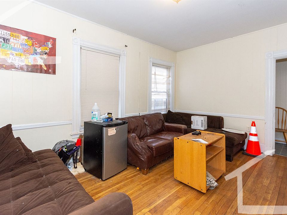 14 Pratt Boston (Allston) Unit Photo 4