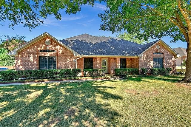 1st image of 128 Jaron Dr