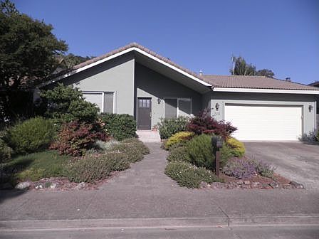 1st image of 329 Smith Dr