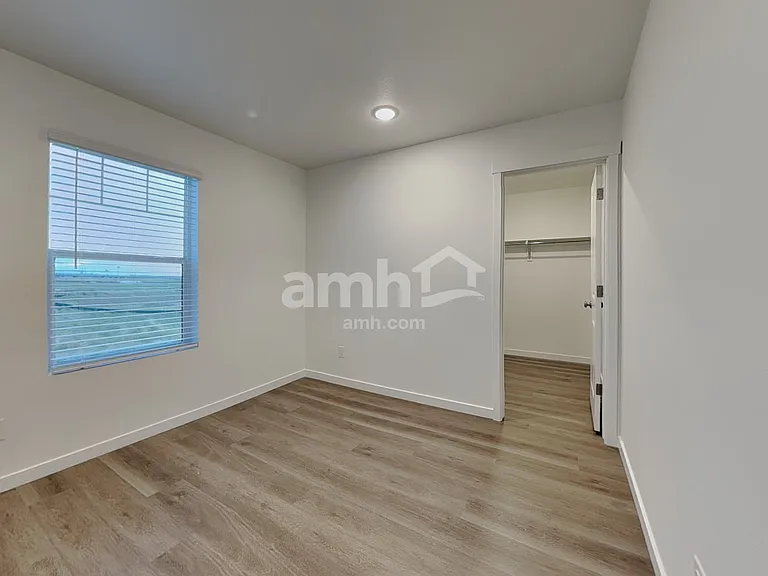 330 N Addison Way — Photo 14