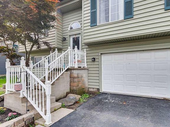 2nd image of 2629 Admiral Dr
