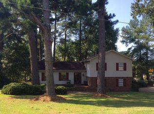 208 Moore Dr, Batesville, MS 38606