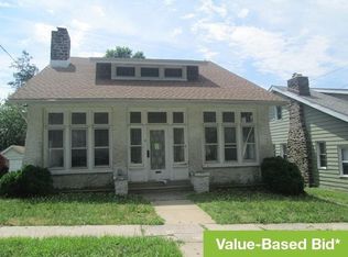 39 S Pennock Ave, Upper Darby, PA 19082