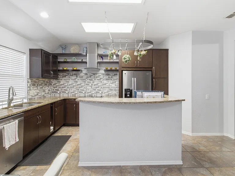 2707 Rocky Creek Dr — Photo 15