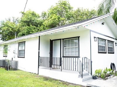 2160 NW 45th St, Miami, FL, 33142