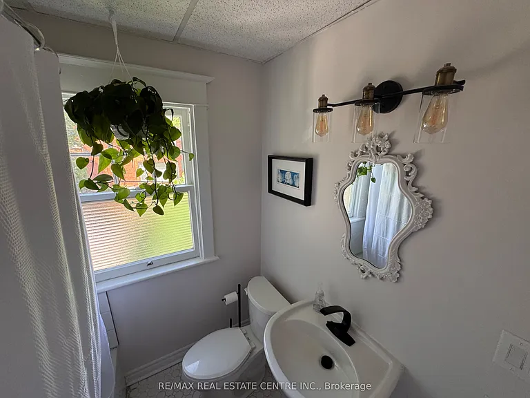 120 Herkimer St — Photo 12