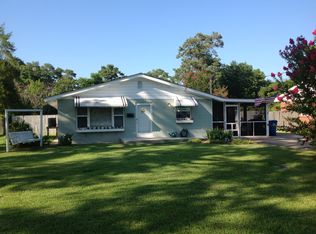 922 Davis Pl, Morehead, NC 28532