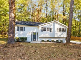 6883 Lakeshore Dr, Douglasville, GA 30135