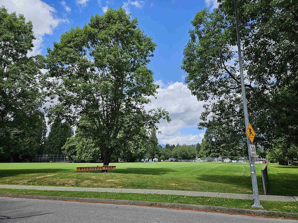 2nd image of 3365 Forest Grove Pl