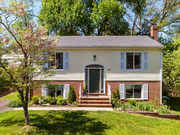 103 Shale Pl, Charlottesville, VA 22902