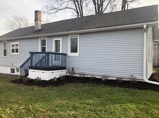 35831 N Watson Ave, Ingleside, IL 60041