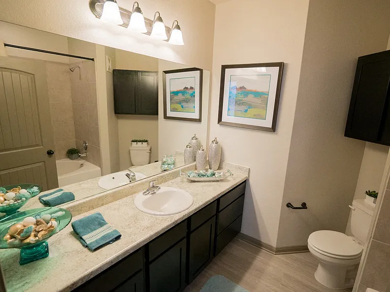 The Commons at Hollyhock — Photo 10