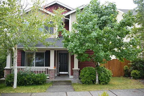 9837 223rd Pl NE Photo 1