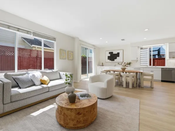 950 Mouton Cir, East Palo Alto, CA 94303