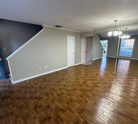 3rd image of 100 Winchester Dr APT 306